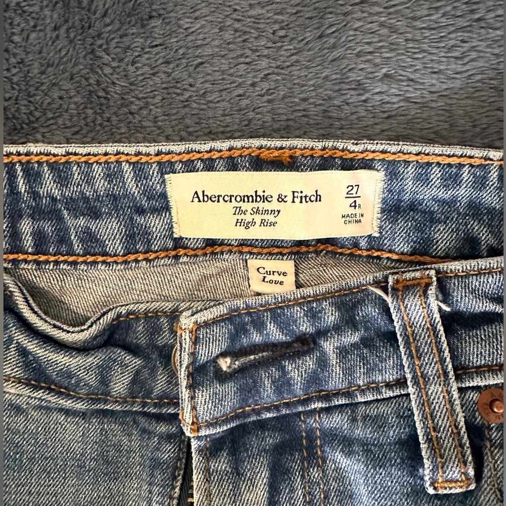 Abercrombie skinny high rise curve love size 4